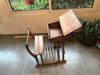 Artisanal child's desk