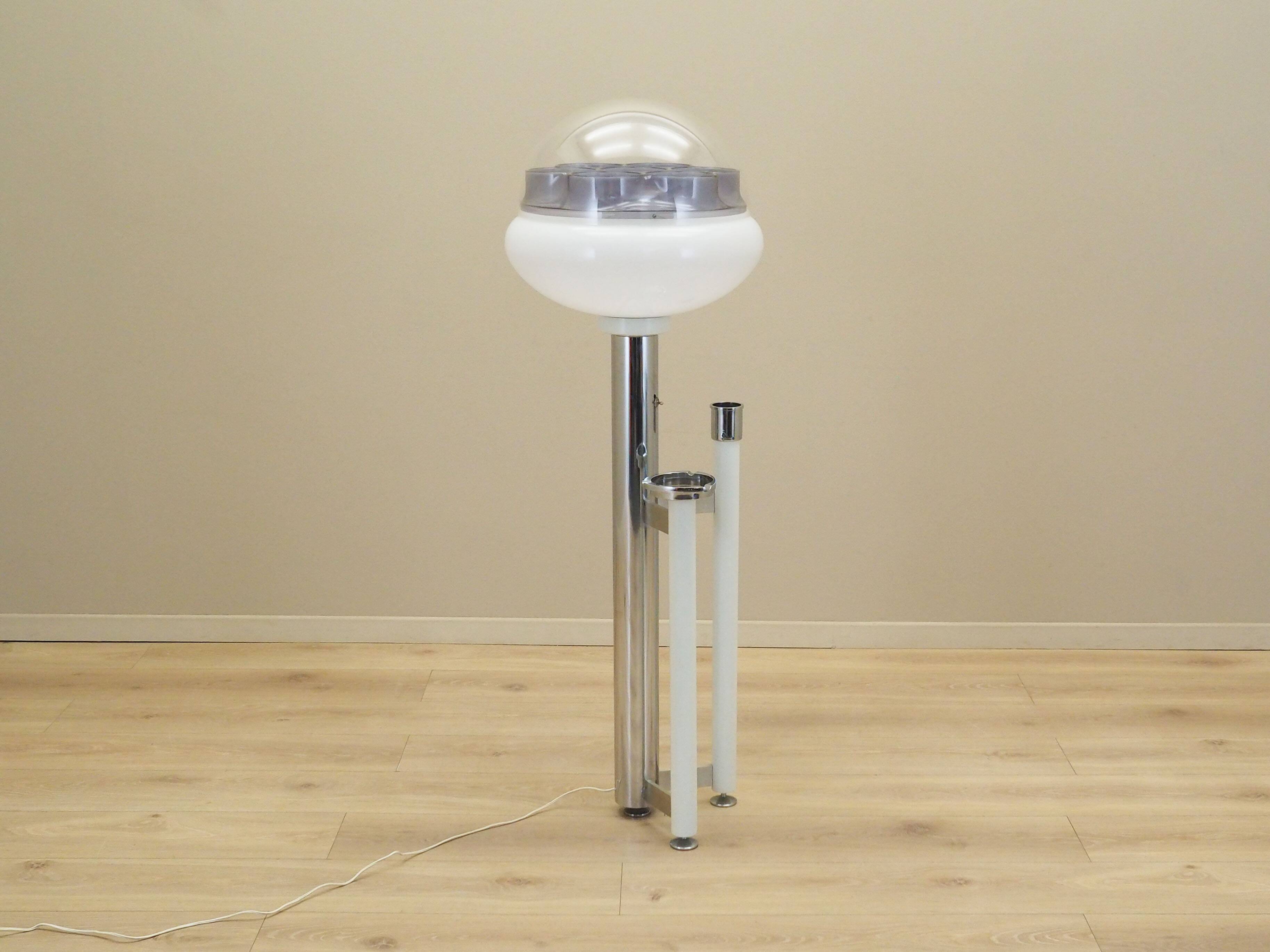 Floor lamp with ashtray, Space Age design, 1960s, production: Italy