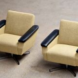 Pair of vintage armchairs in 1960 wool