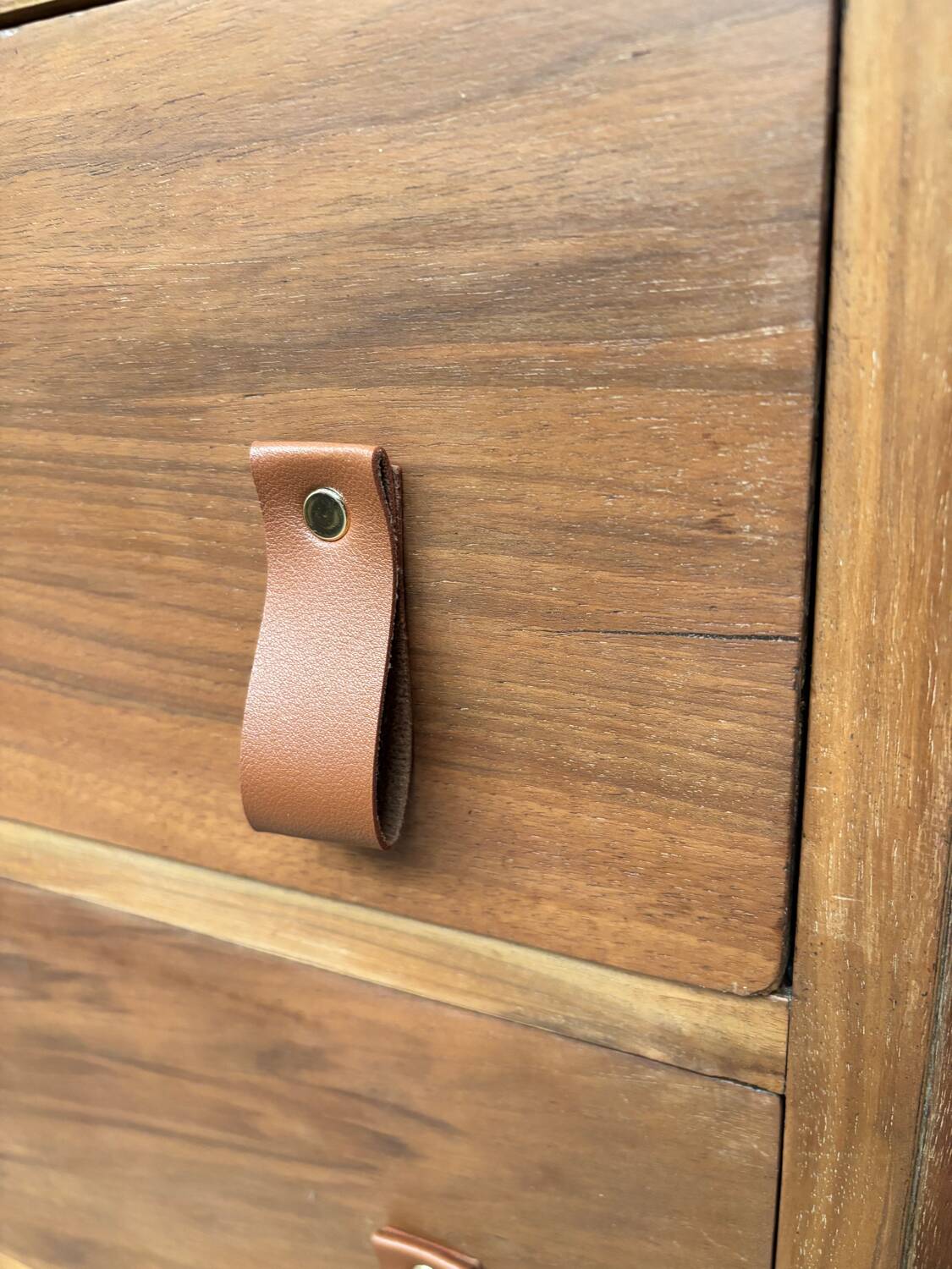 Small late Art Deco chest of drawers