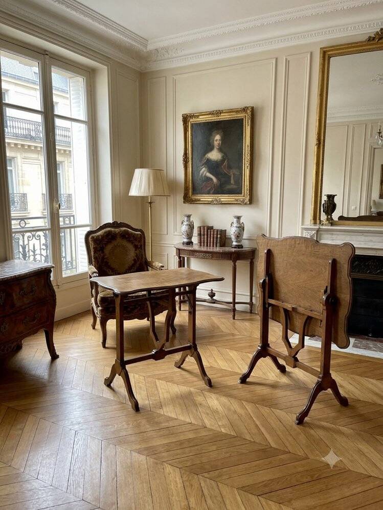 Side table with a system