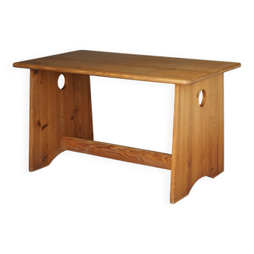 Table en pin suédois par Gilbert Marklund pour Furusnickarn Ab, années 1960