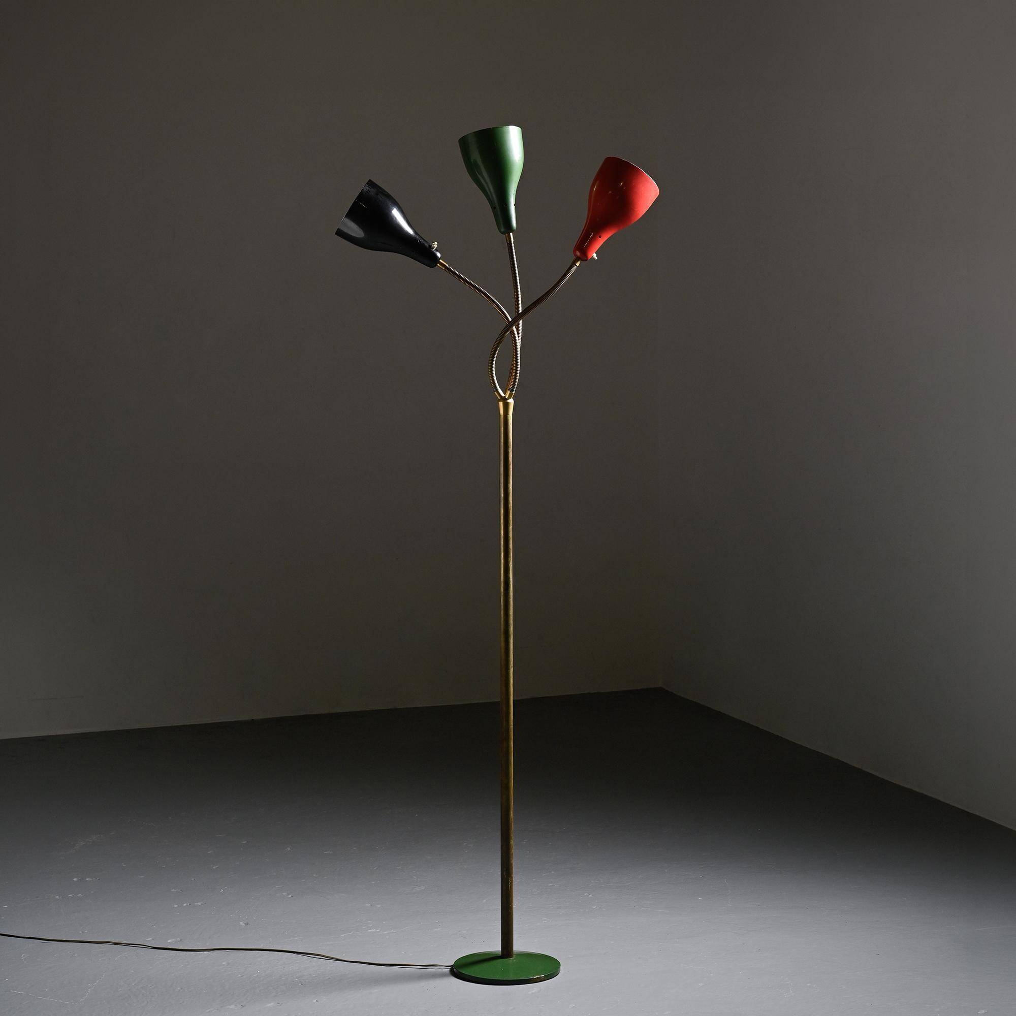 Lampadaire orientable par Giuseppe Ostuni, O'Luce circa 1950