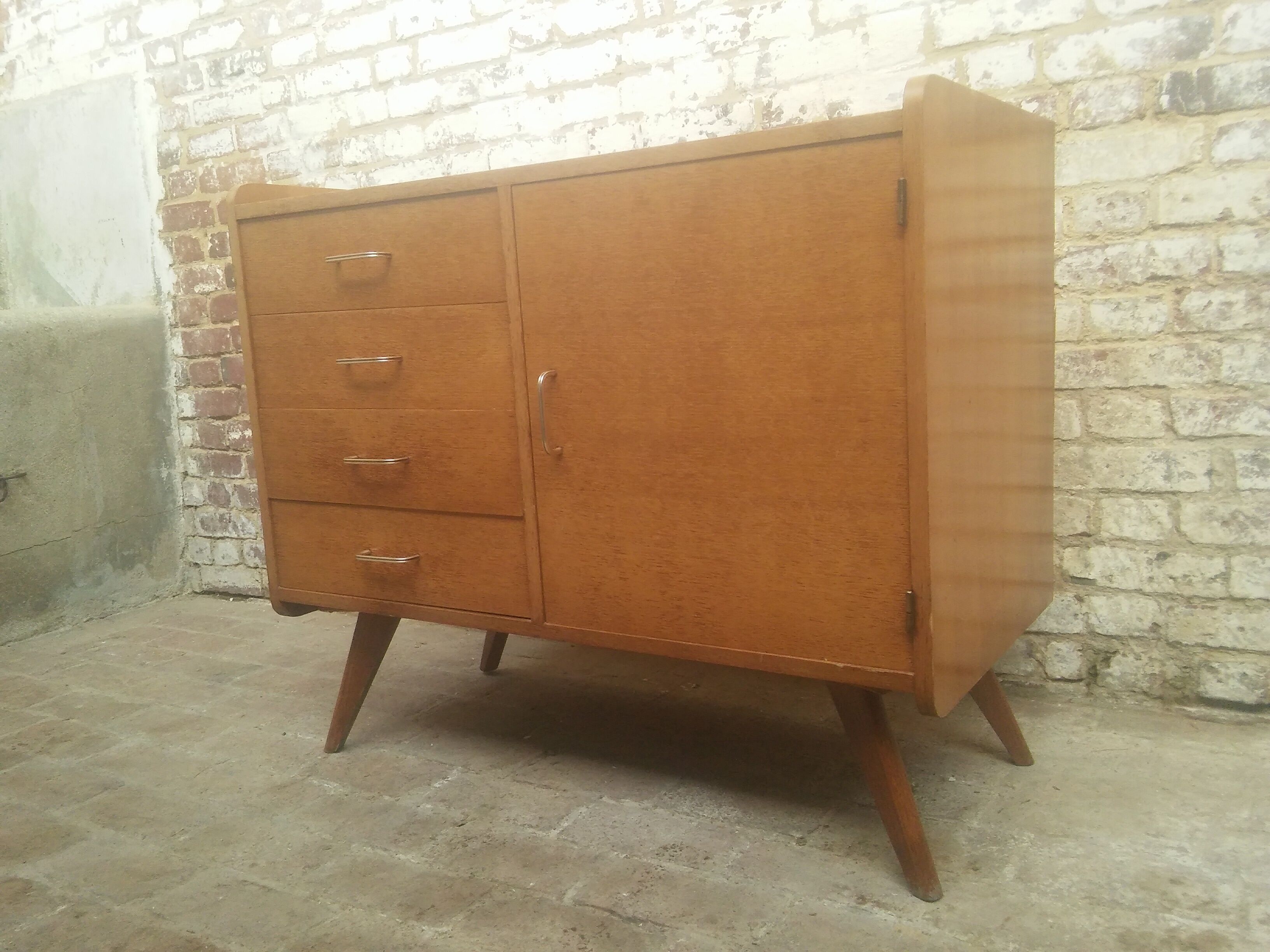 Scandinavian dresser 50/60
