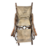 Fauteuil roulant ancien