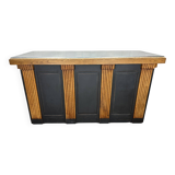 Zinc bar counter