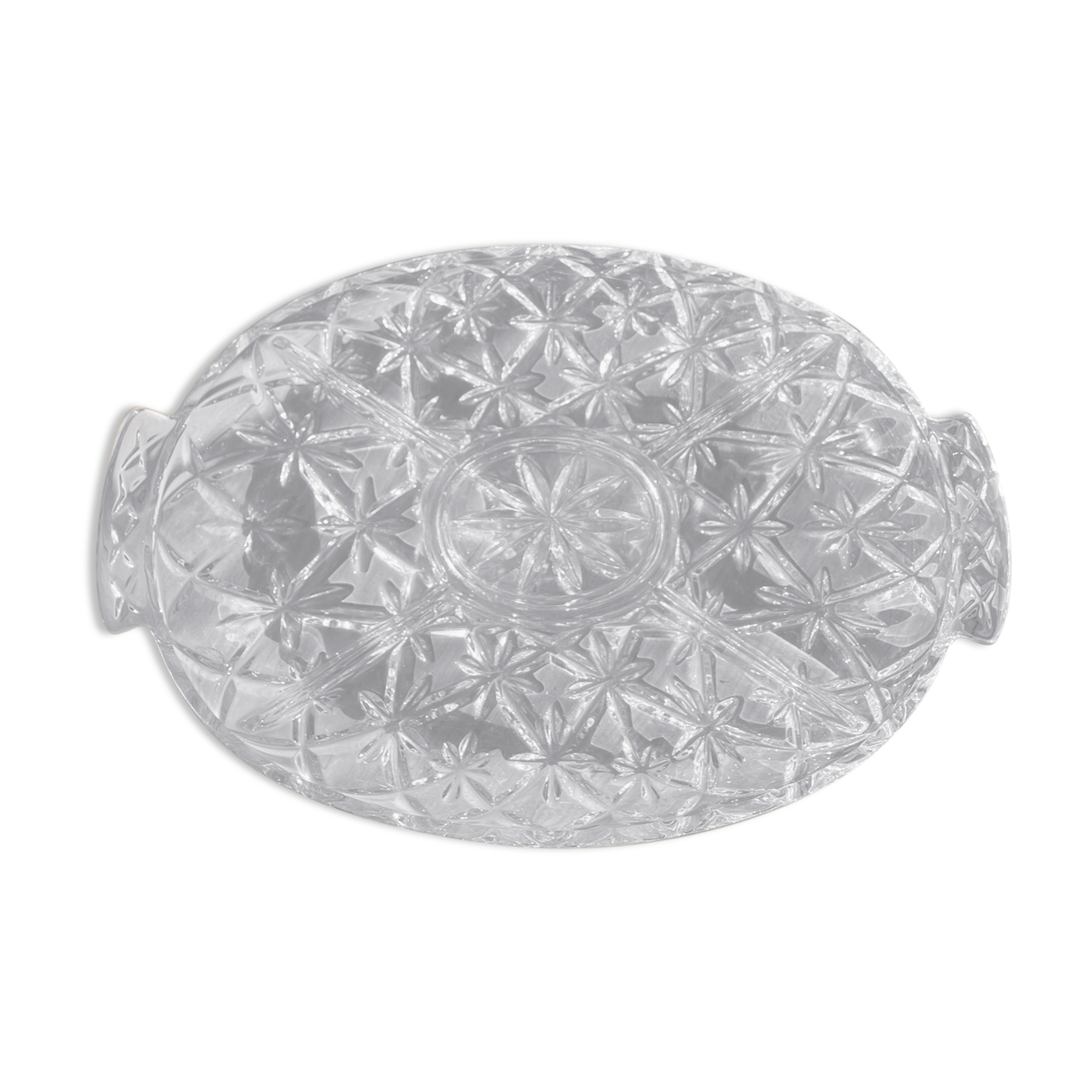 Oval compartmentalized plate in chisled glass