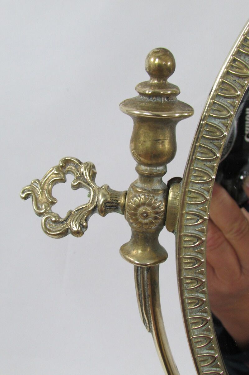 Table psyche, bronze tilting mirror