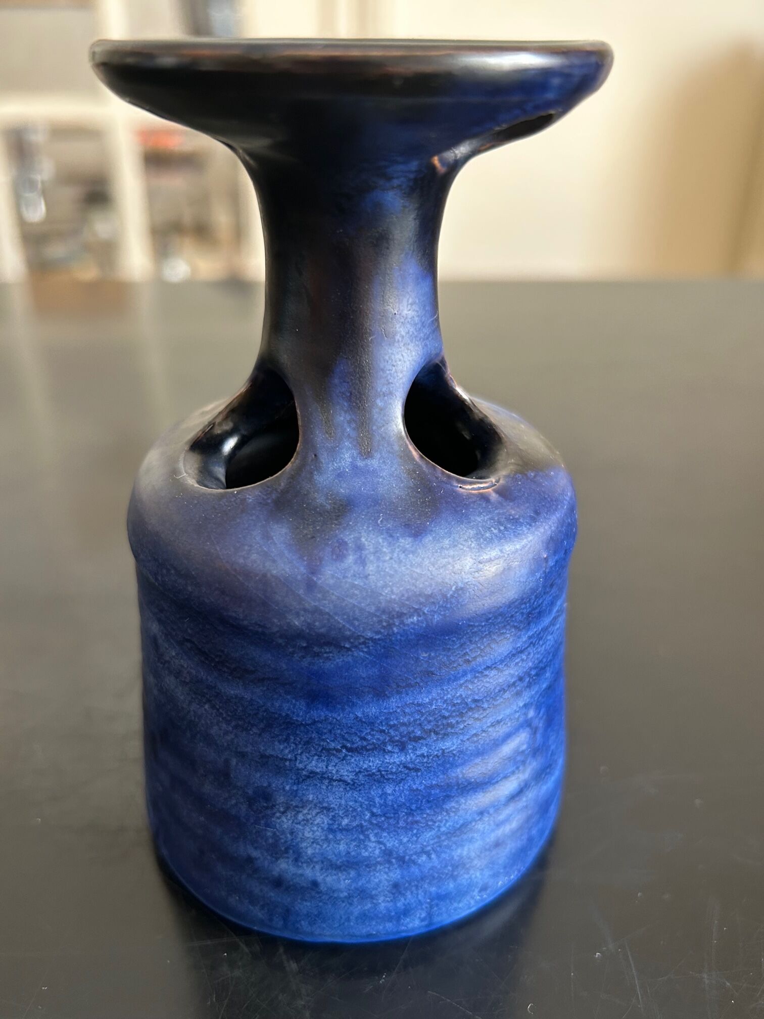 blue vase 1970