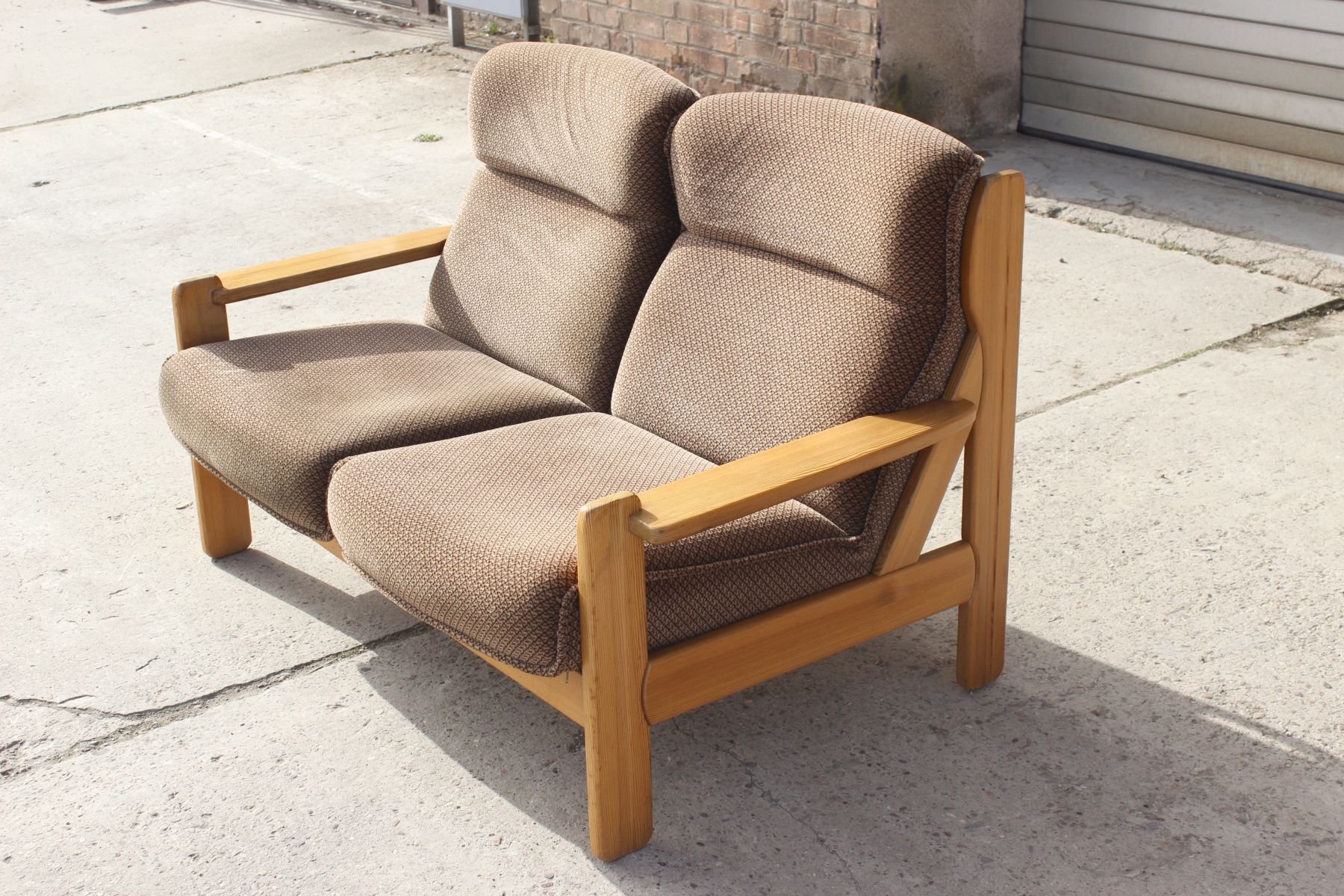 Vintage Scandinavian sofa in solid pine 50s/60s