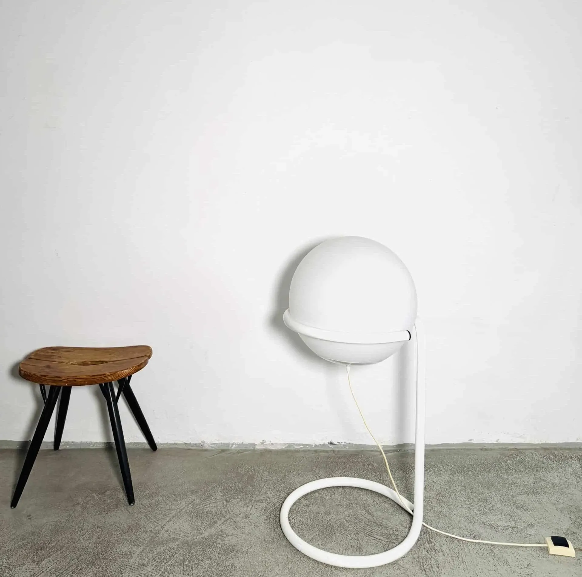Model 653 Globe Floor Lamp By Hala Zeist, The Netherlands, 1980S