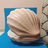 Vintage shell lamp