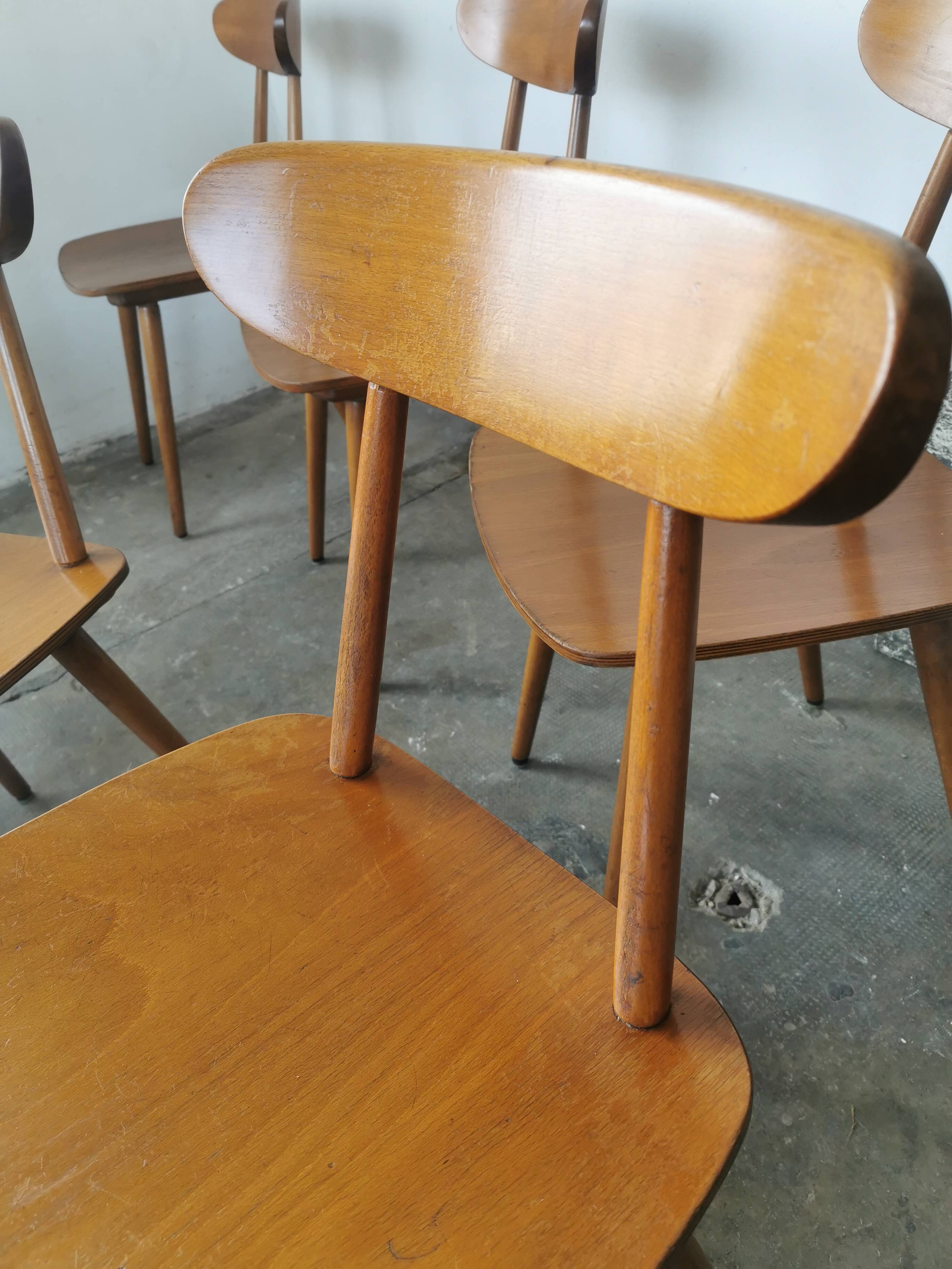 Set of 6 Hiller chairs, vintage bistro