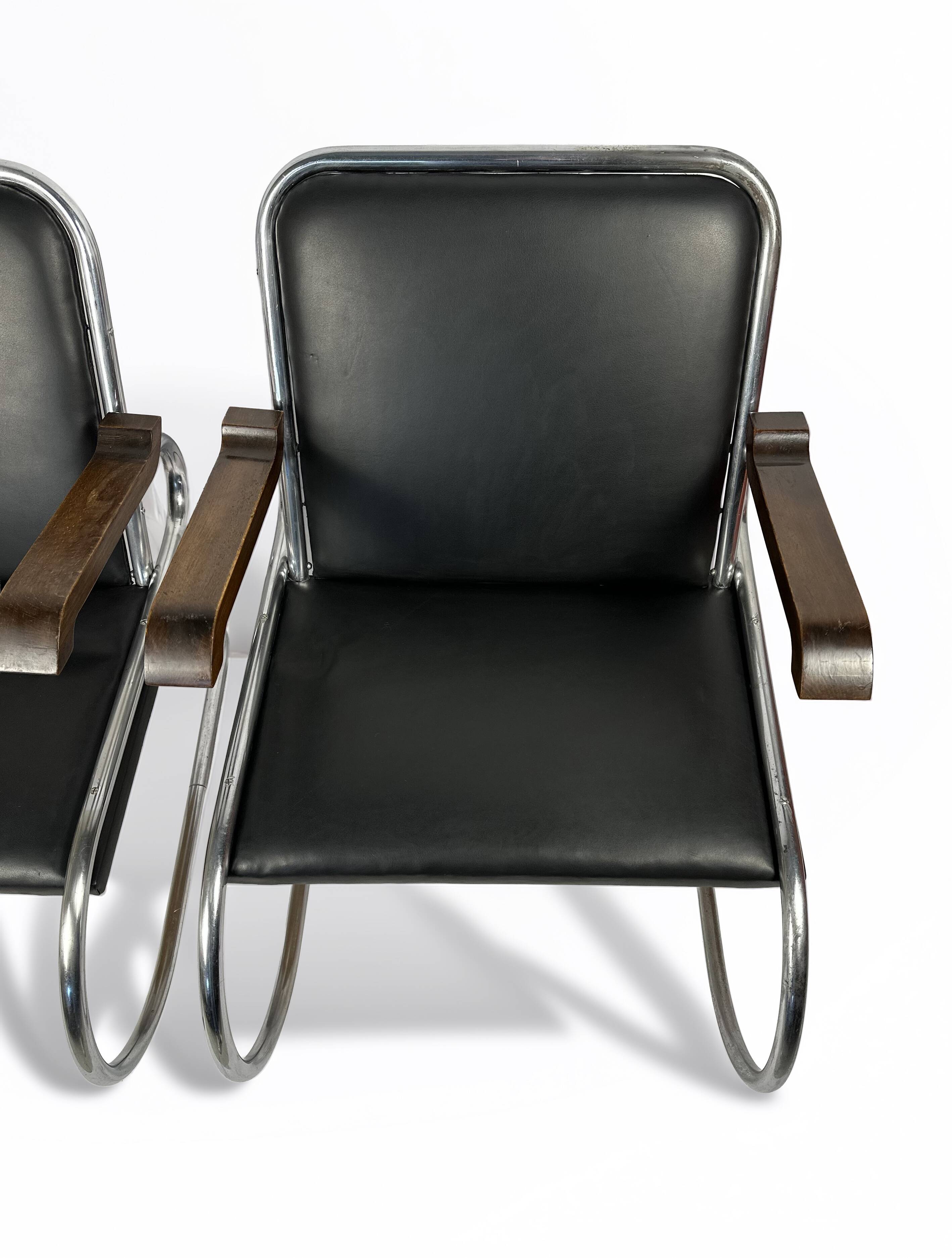 Pair of 1930s - 40s Bauhaus Cantilever Armchairs – Tubular Steel, Wooden Arms