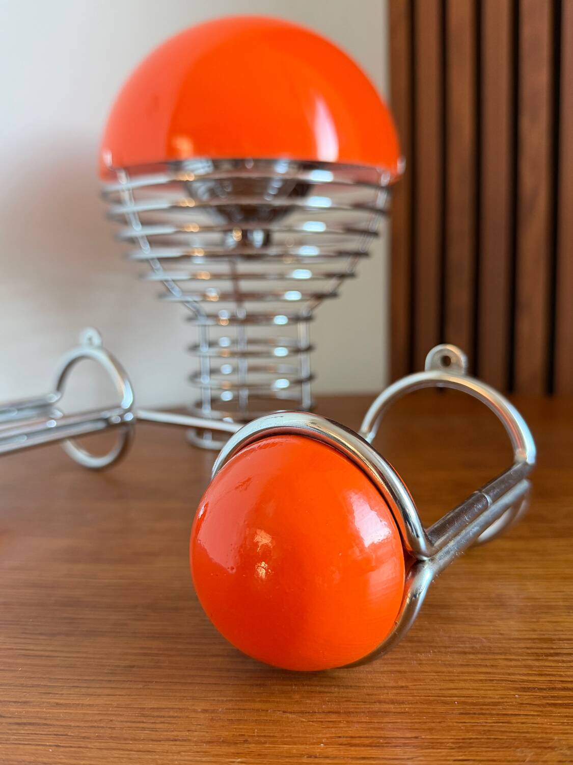 Patère double "Boule" Orange & Chrome  Space Age