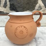 Country wine pticher