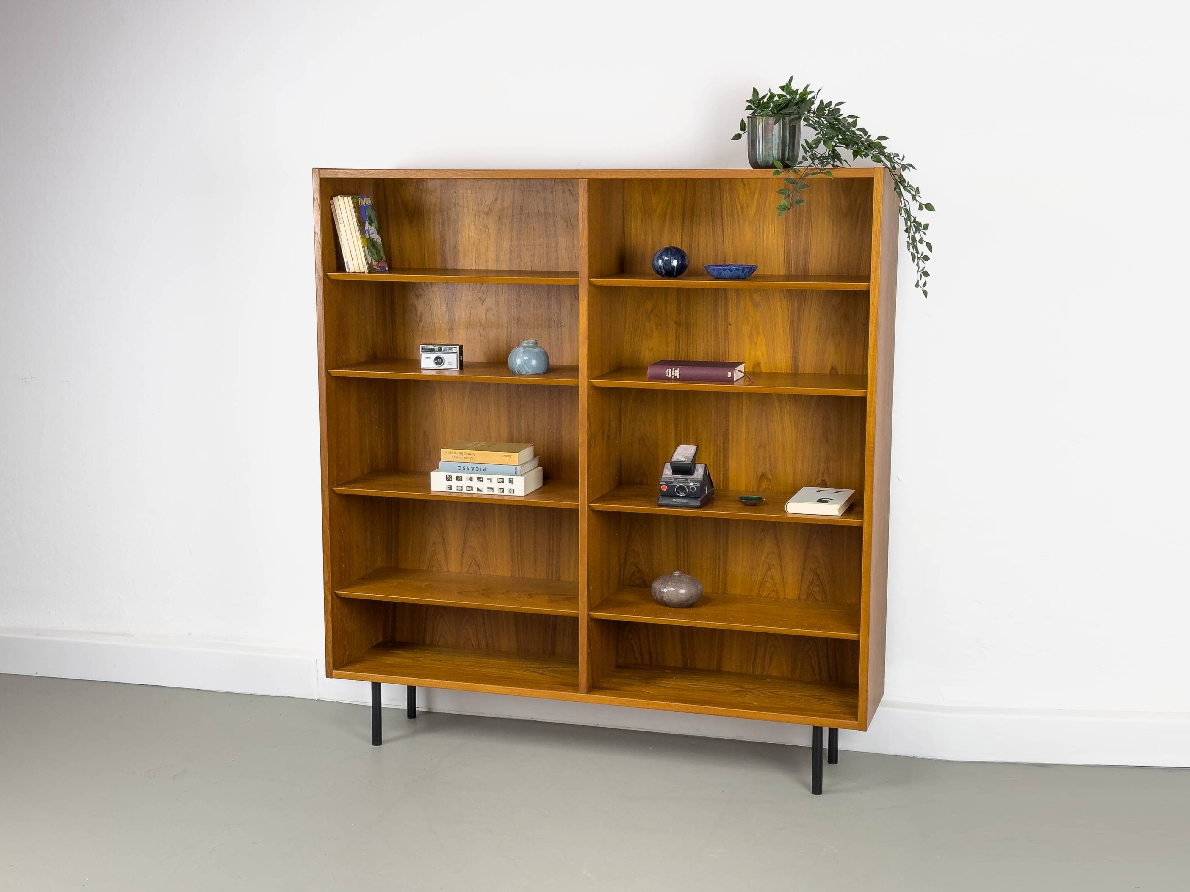 Vintage Danish Teak Bookshelf by Carlo Jensen for Hundevad & Co., 1960s