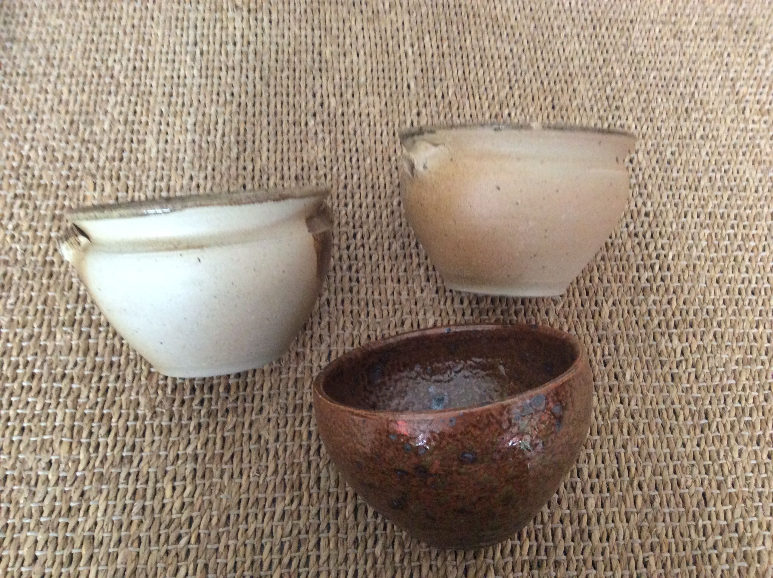 Set of 3 stoneware bowls