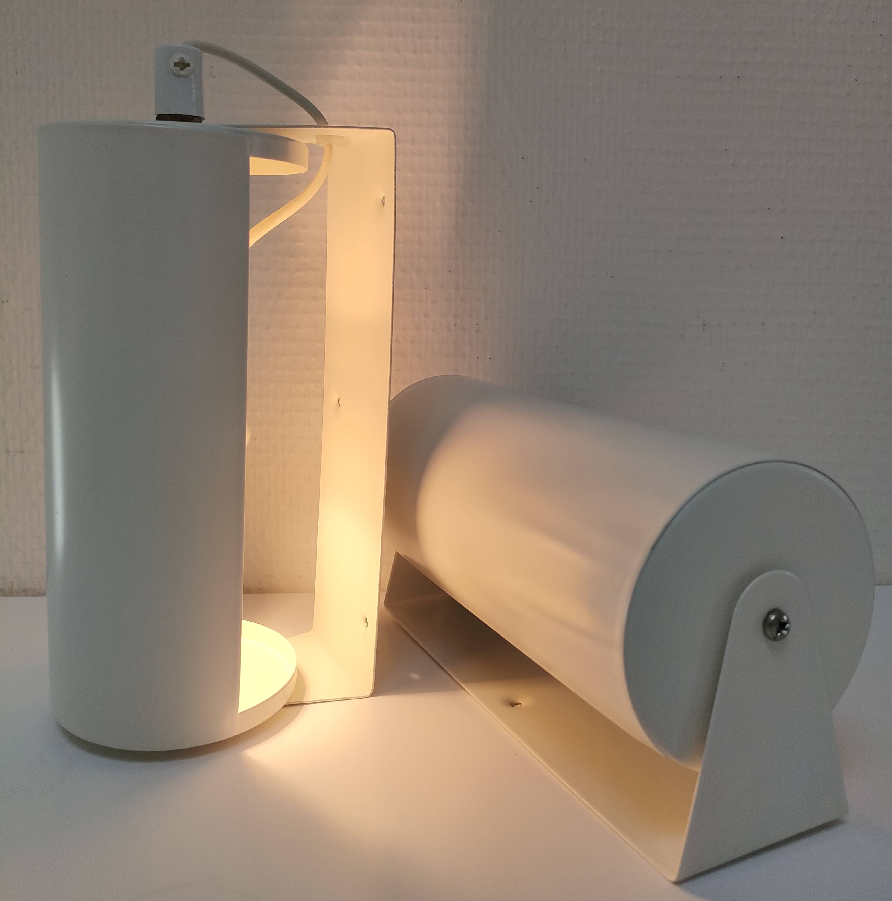 Pair of wall lamps Ikea vintage design Lod V413 white metal