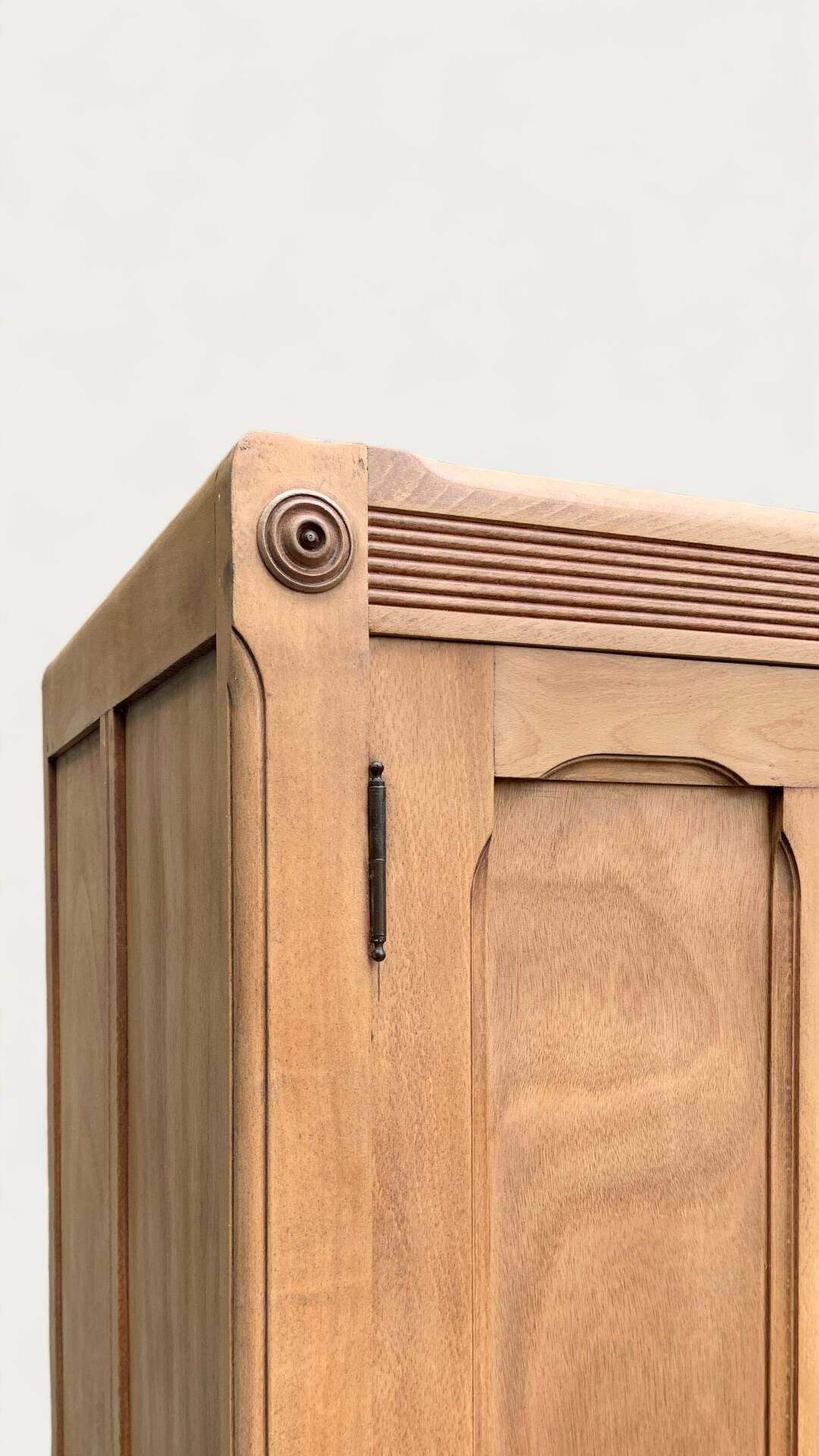 Parisian paneled cabinet in raw wood, 1940