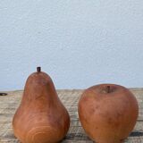 Duo of salt shaker and pepper in vintage wood from the 90s: apple and pear