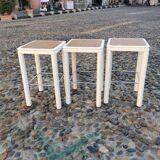 Lot 3 tabourets bar bois / cannage