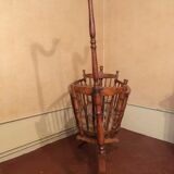 Swan-necked walnut cradle