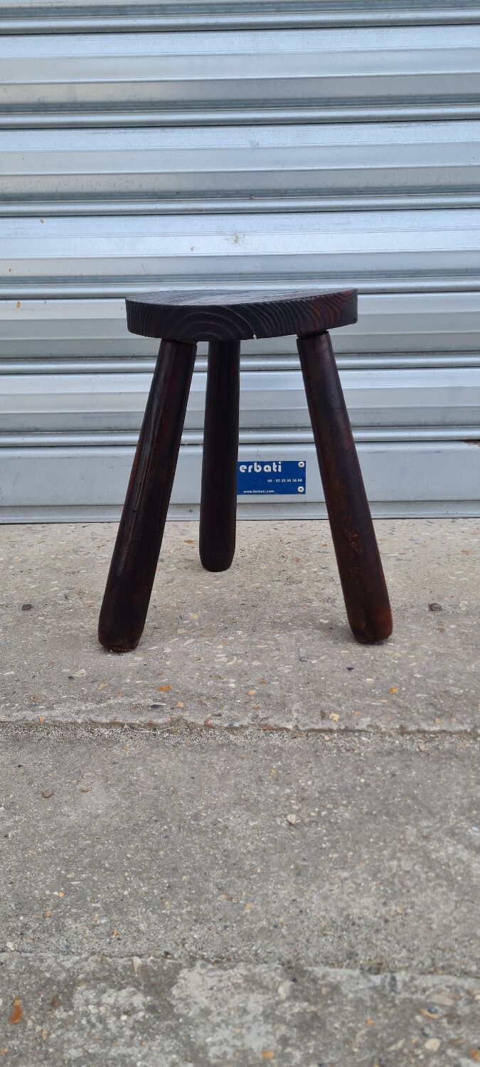 Tripod stool