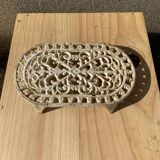 Old oval enamelled cast iron trifle soap holder