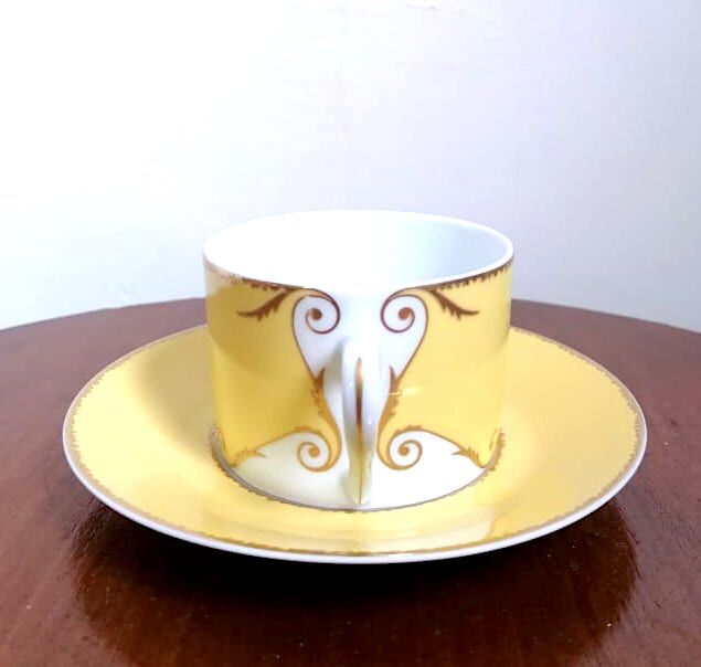 Tea cup Follement by Christian Lacroix