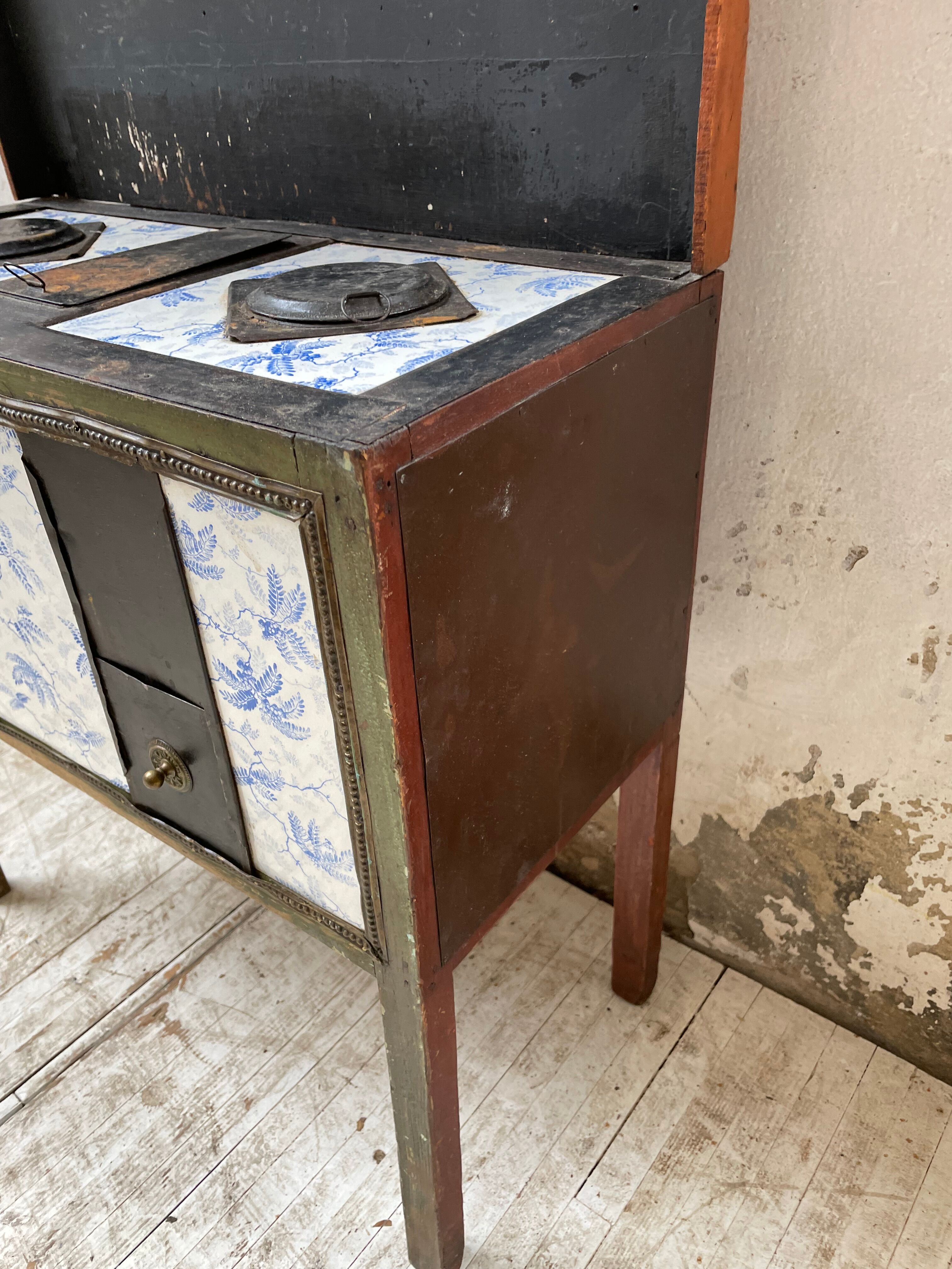 Children's toy stove antique