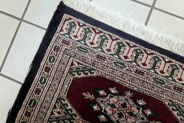 Vintage carpet uzbek bukhara handmade 55cm x 65cm 1970s