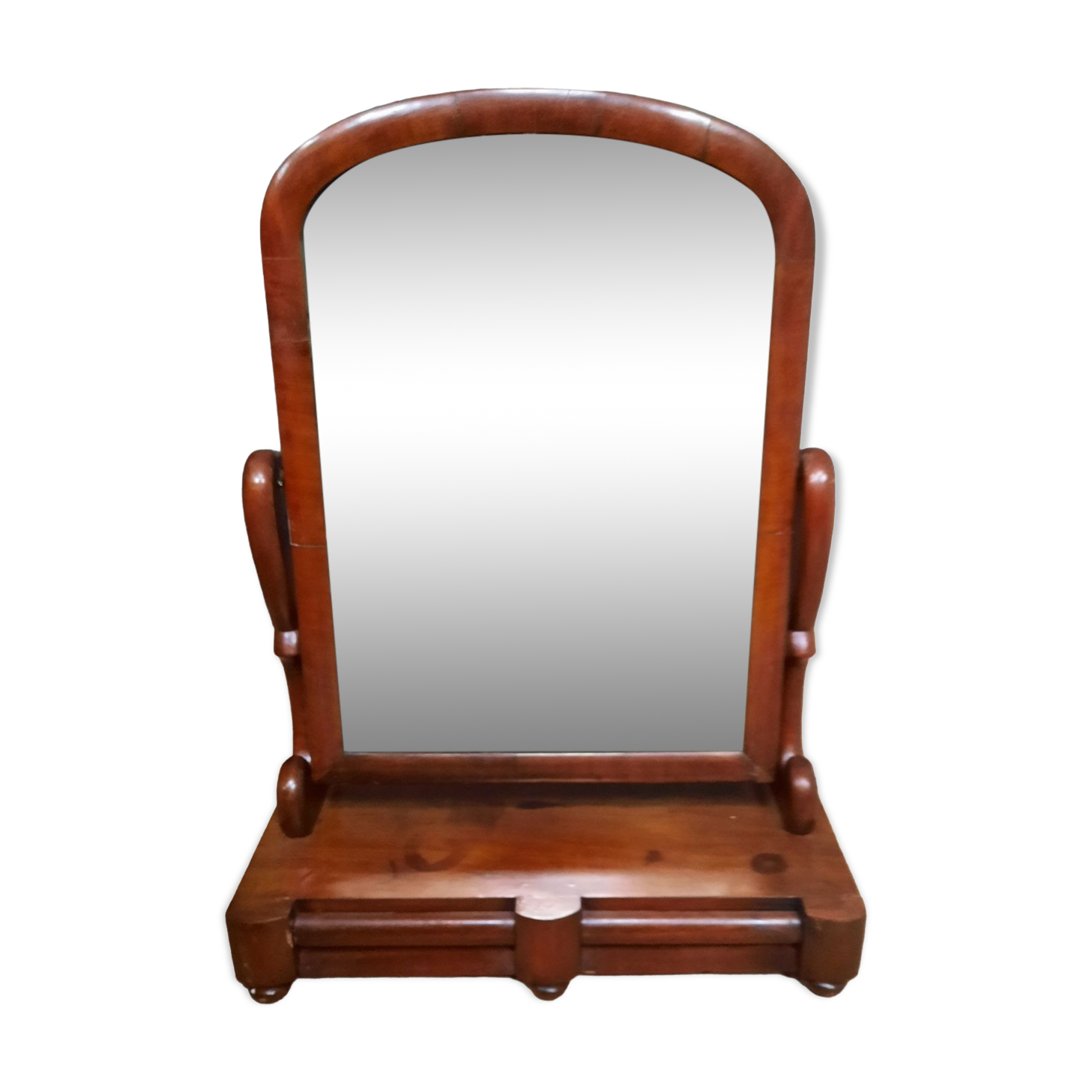 Nineteenth-century mahogany barber