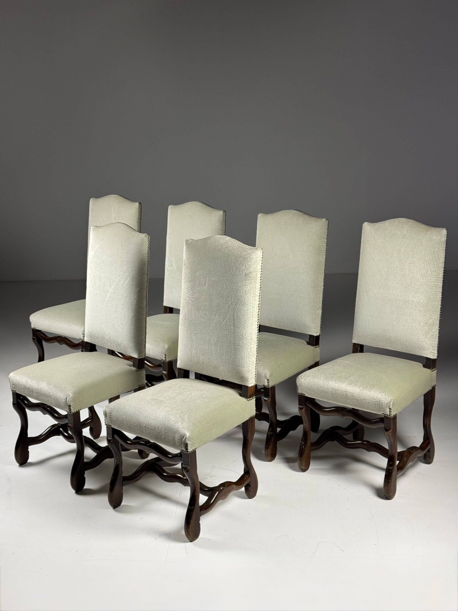 Set of 6 Os de Mouton chairs