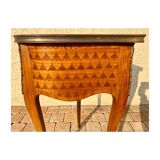 Table form heart in style Louis XV marquetry