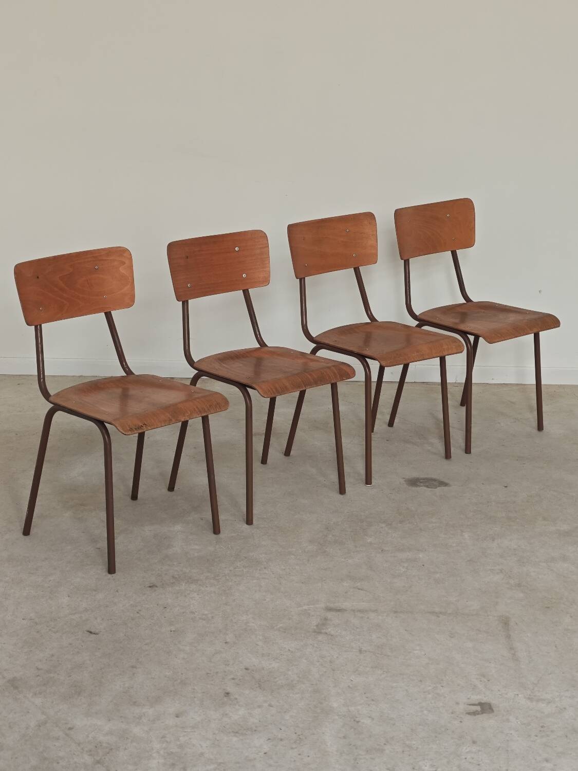 Set of 6 Czech school chairs in metal and wood, Kovona bistro style.