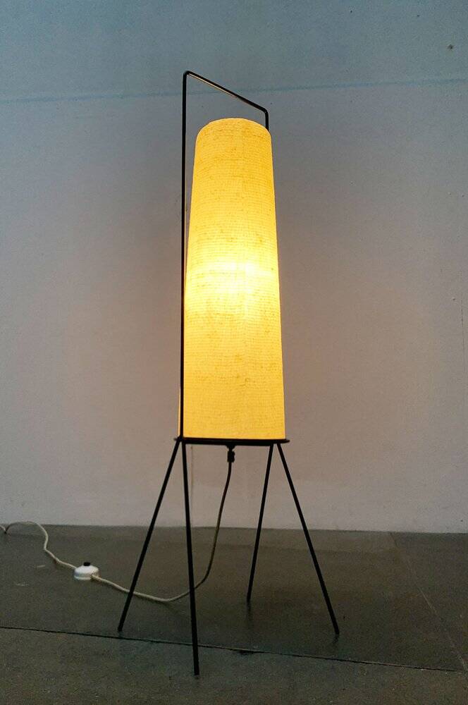 Mid-century minimalist floor lamp by Hesse Leuchten, 1960s.