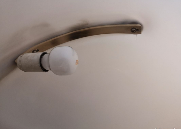 Lampe à poser Serpente d'Elio Martinelli éd. Martinelli Luce blanche 60s