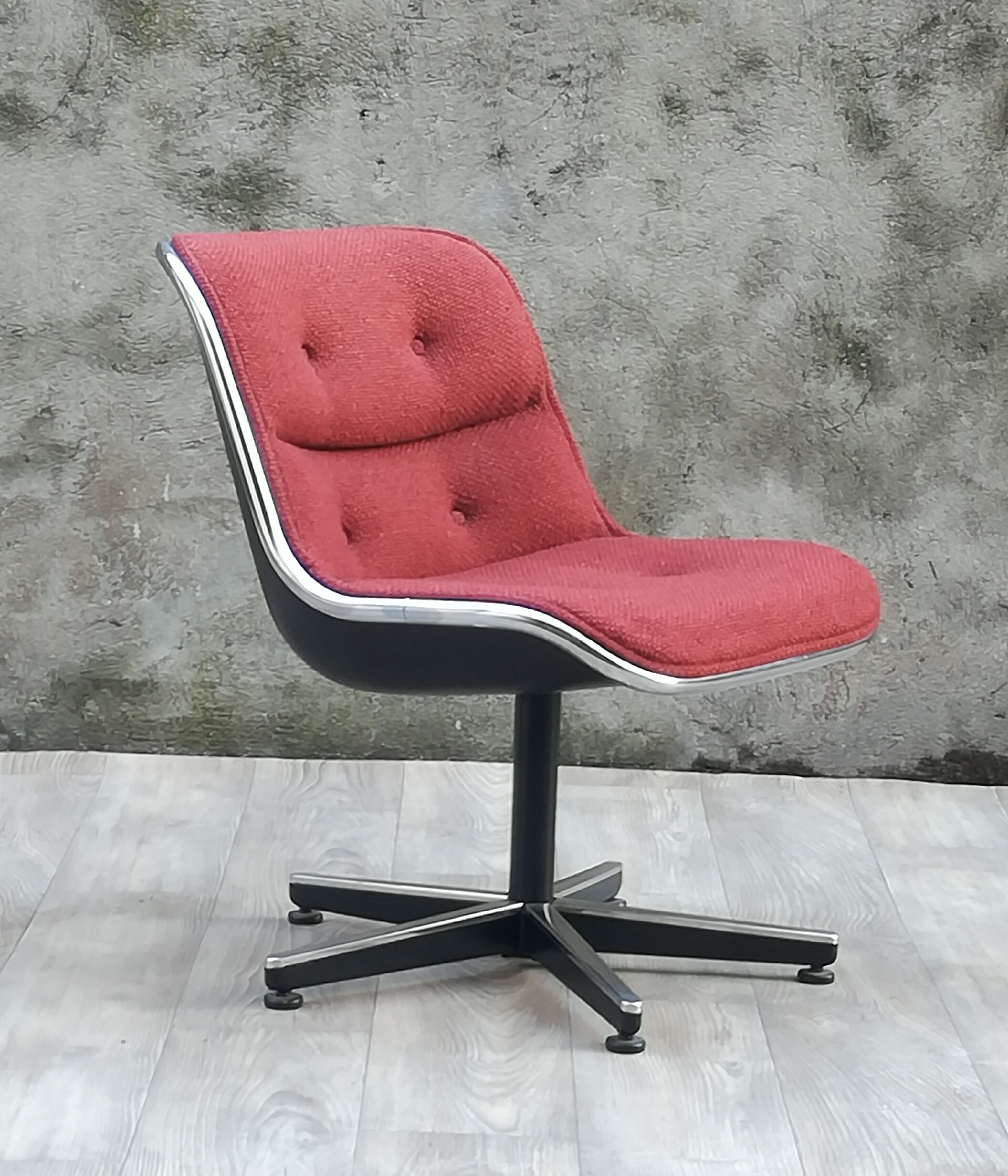 Charles Pollock executive armchair