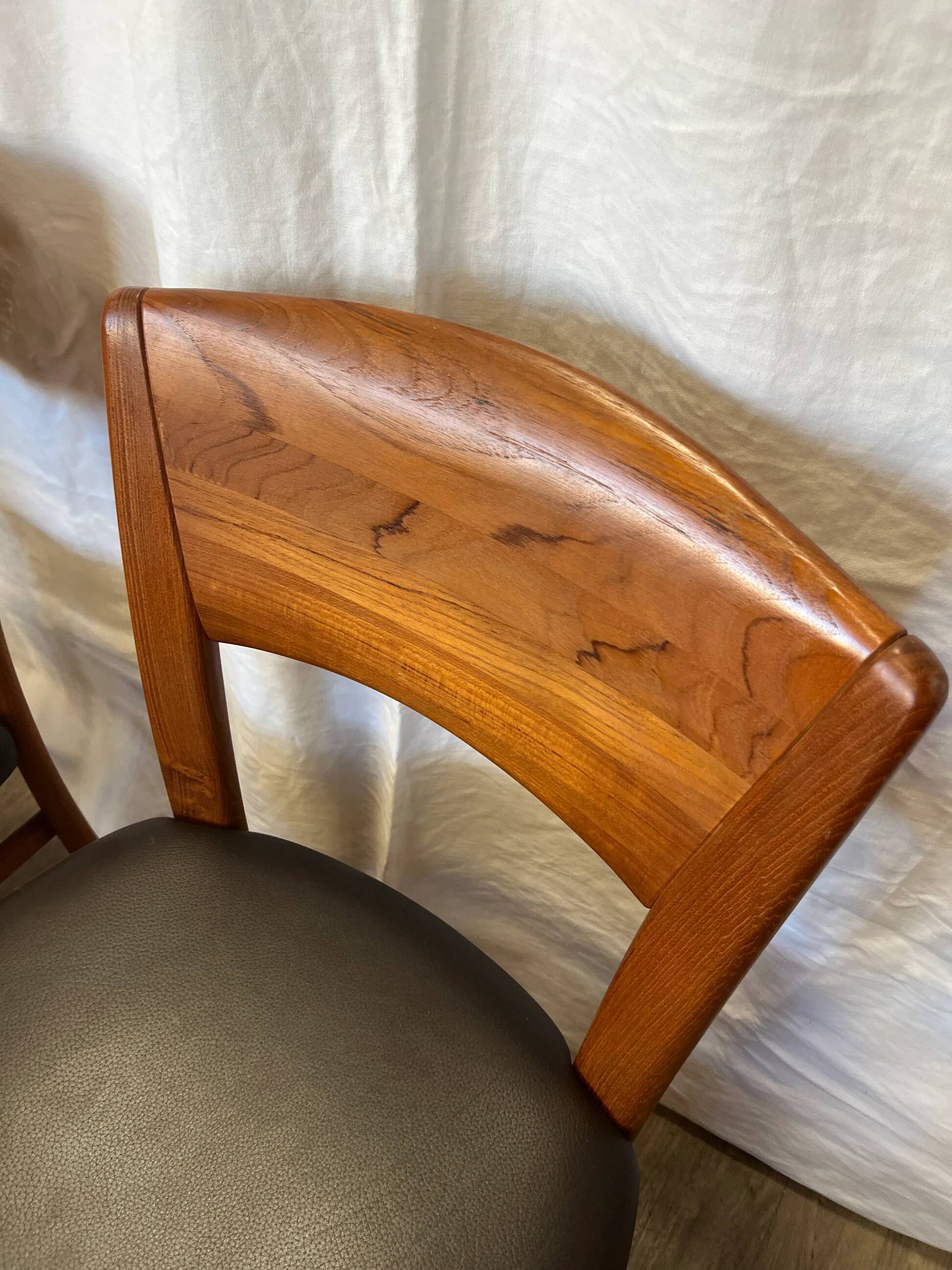 Scandinavian chairs in solid teak from the 1970s.