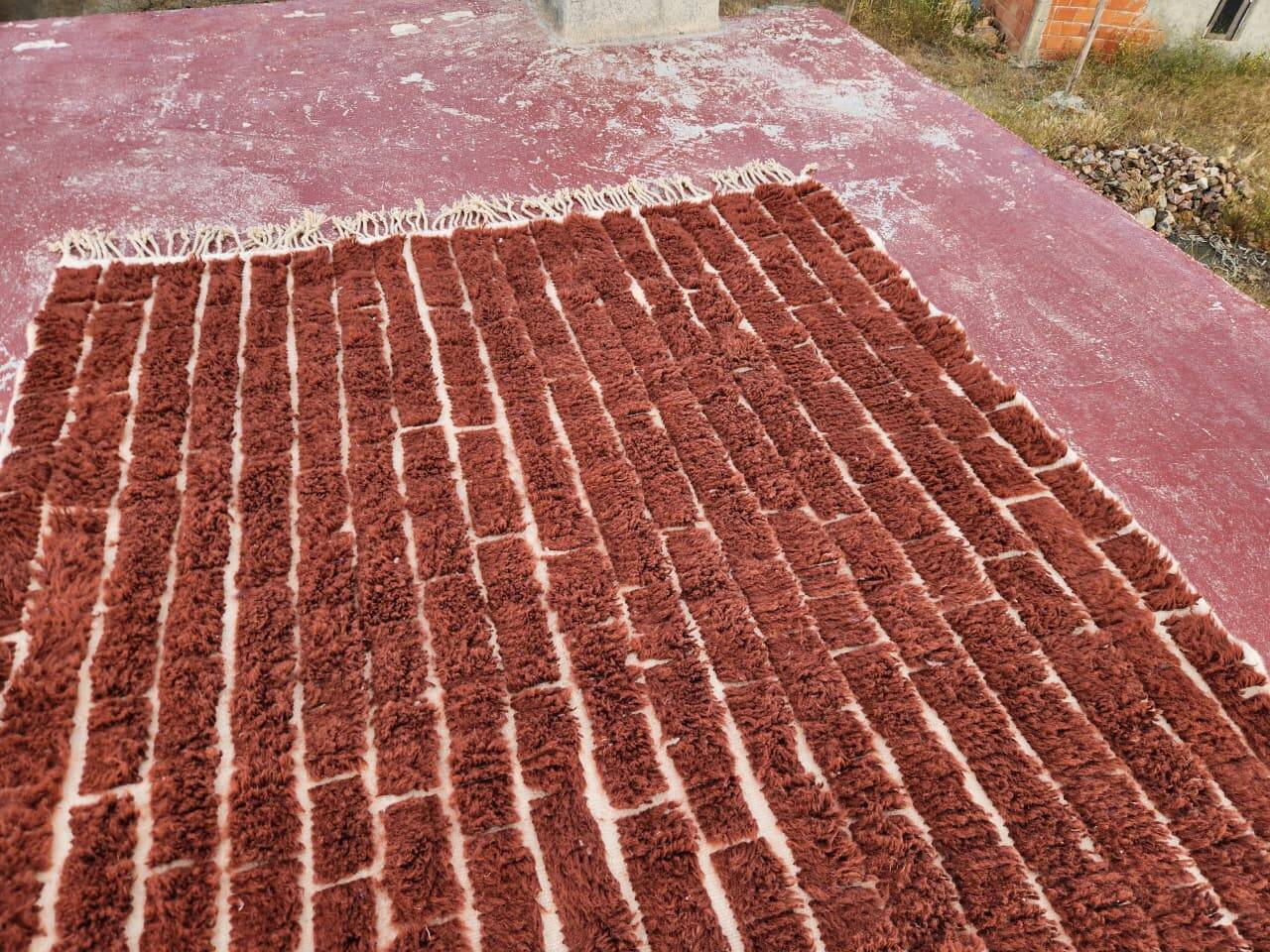 Authentic Beni Ouarain rug 250 x 200 cm – Natural wool chocolate brown
