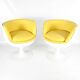 Paire de fauteuils Space age