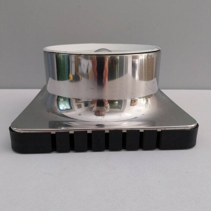Italian wall light from the 70s
