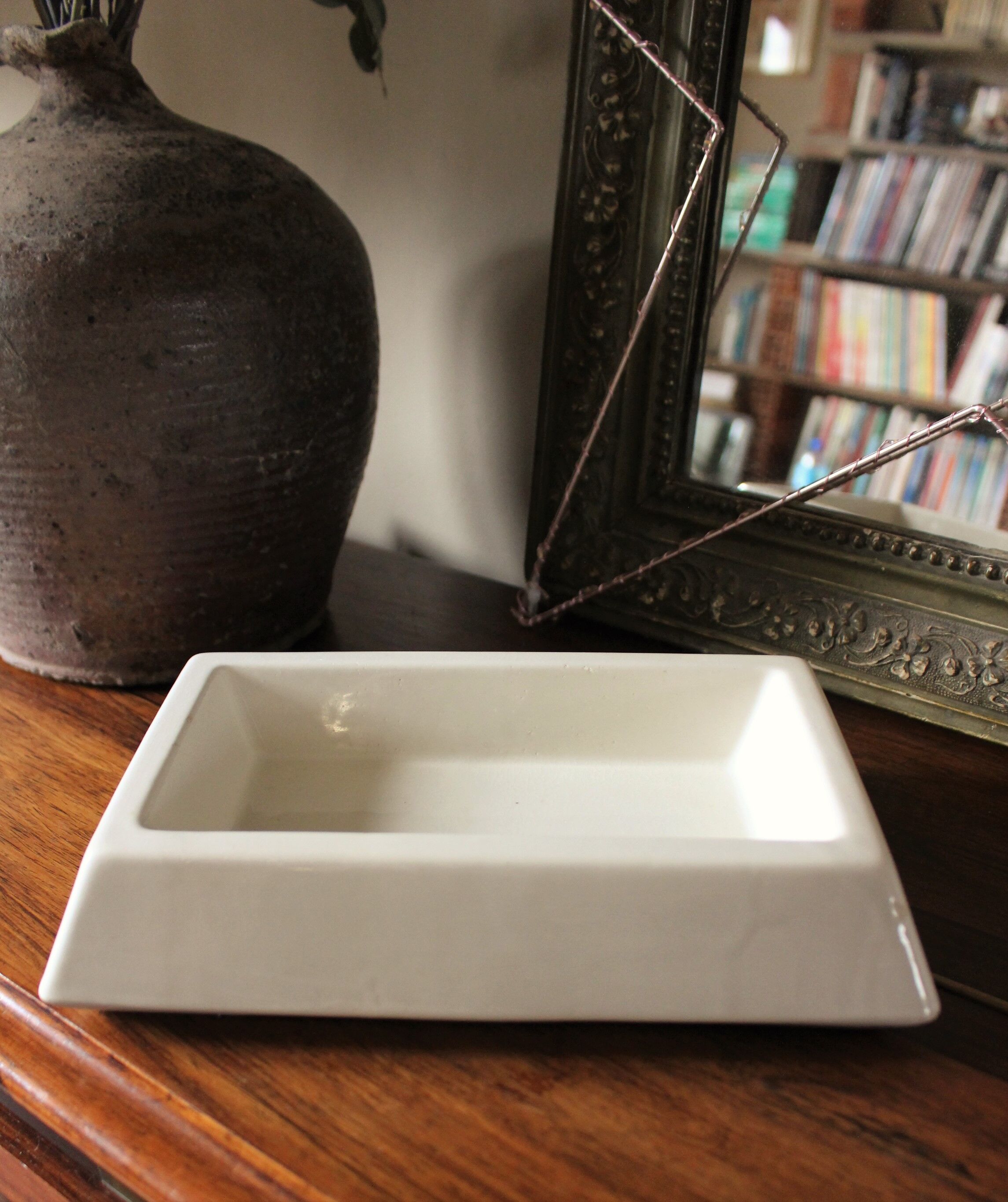 Longchamp earthenware tidy