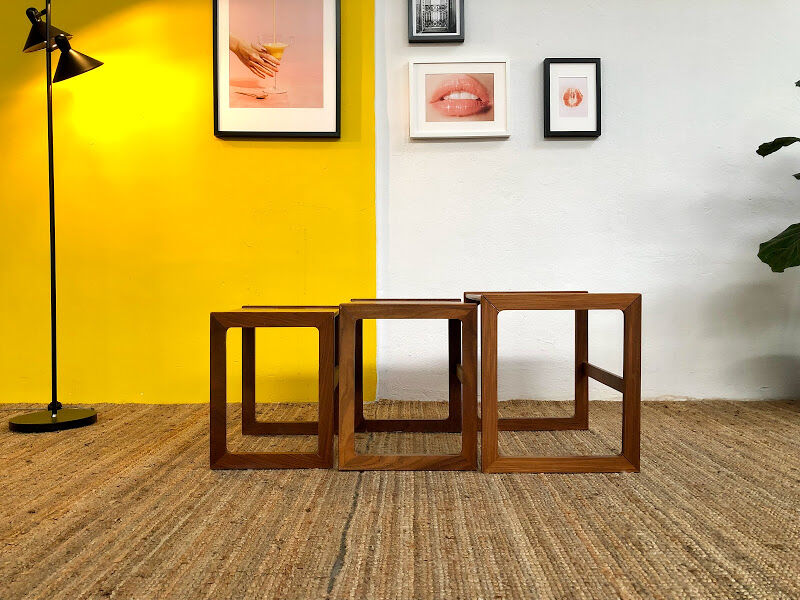 Scandinavian coffees tables 53 cm