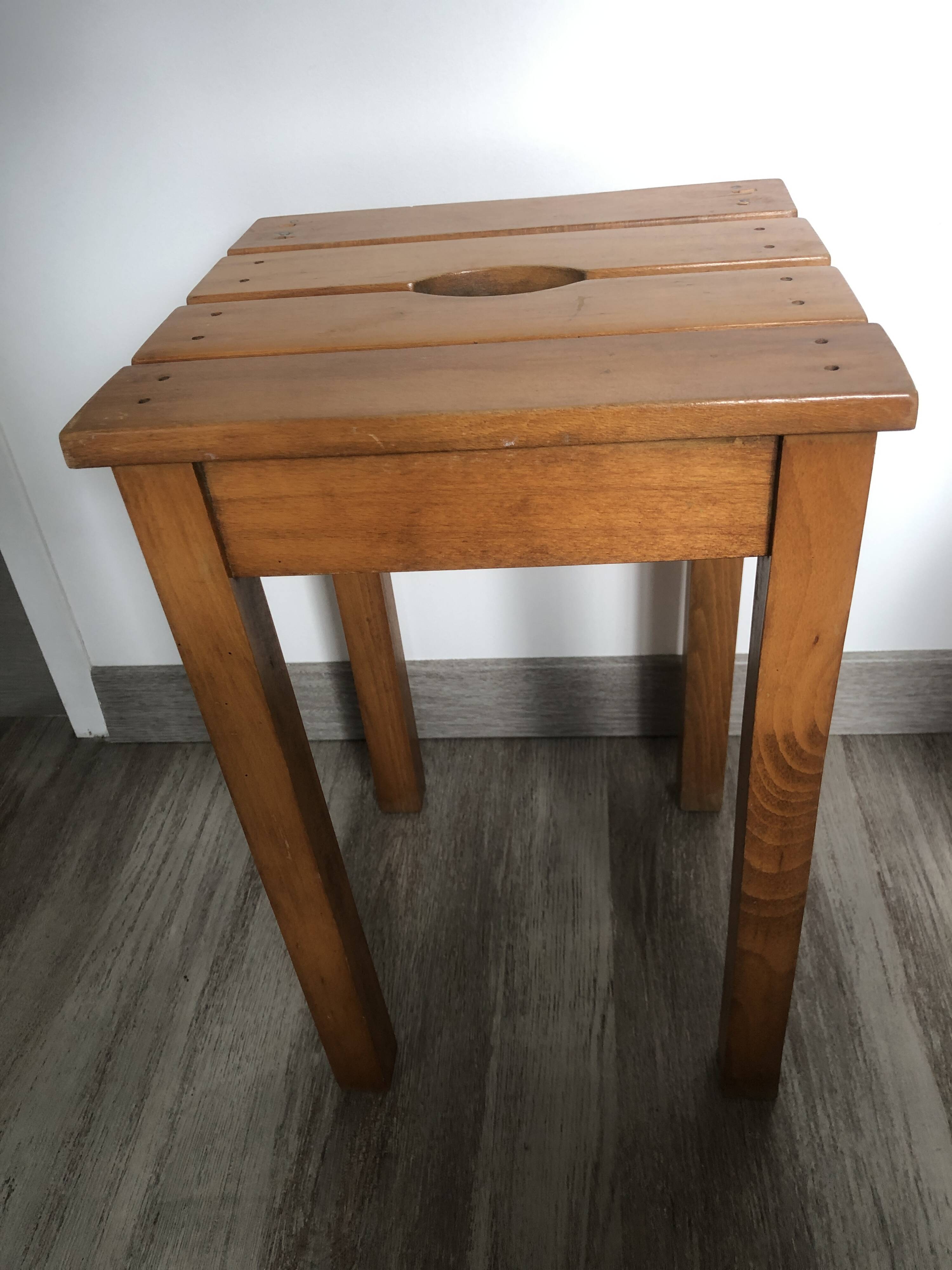 Tabouret vintage en bois