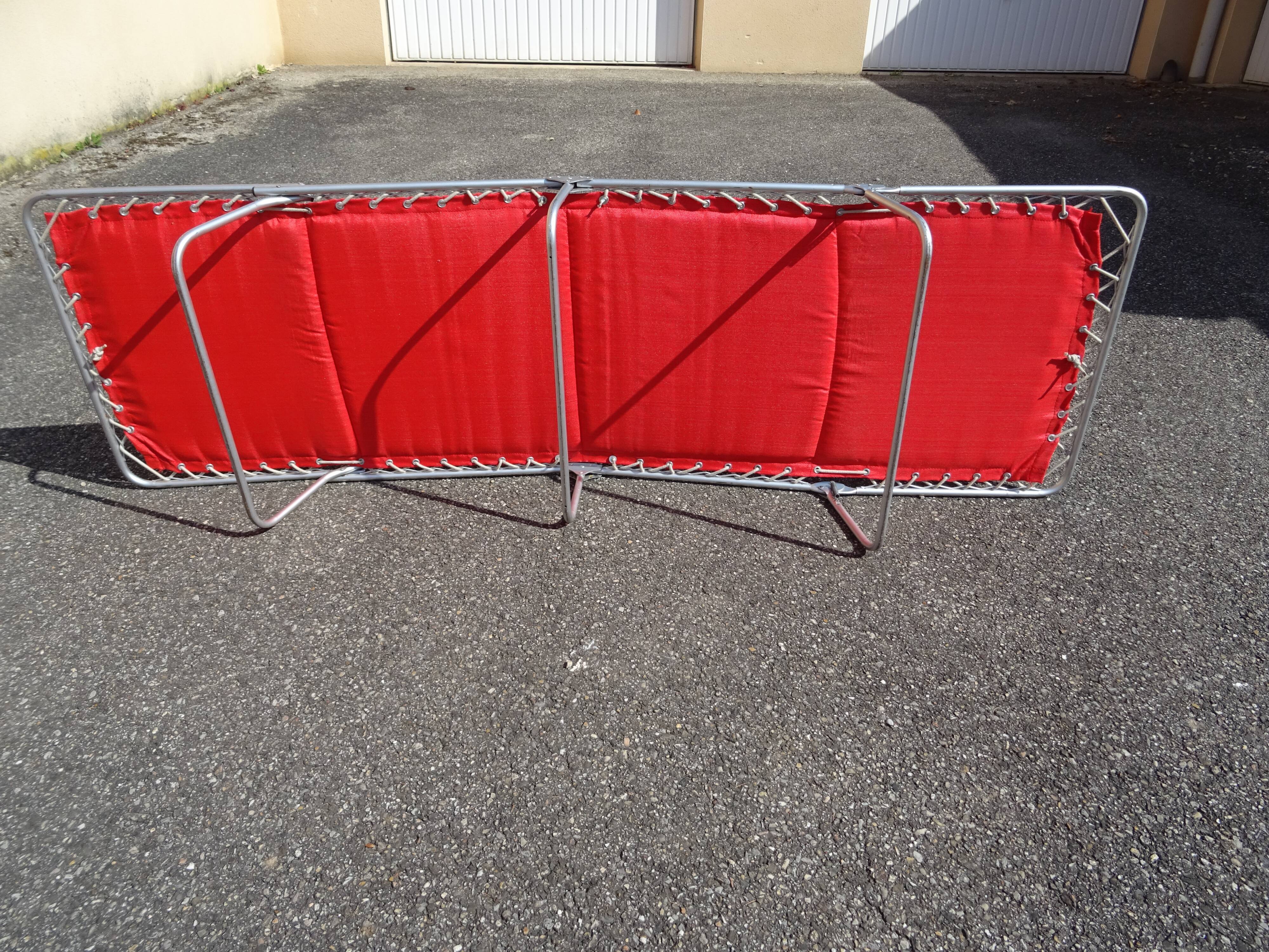 Folding sunbed lounger vintage flower camp bed