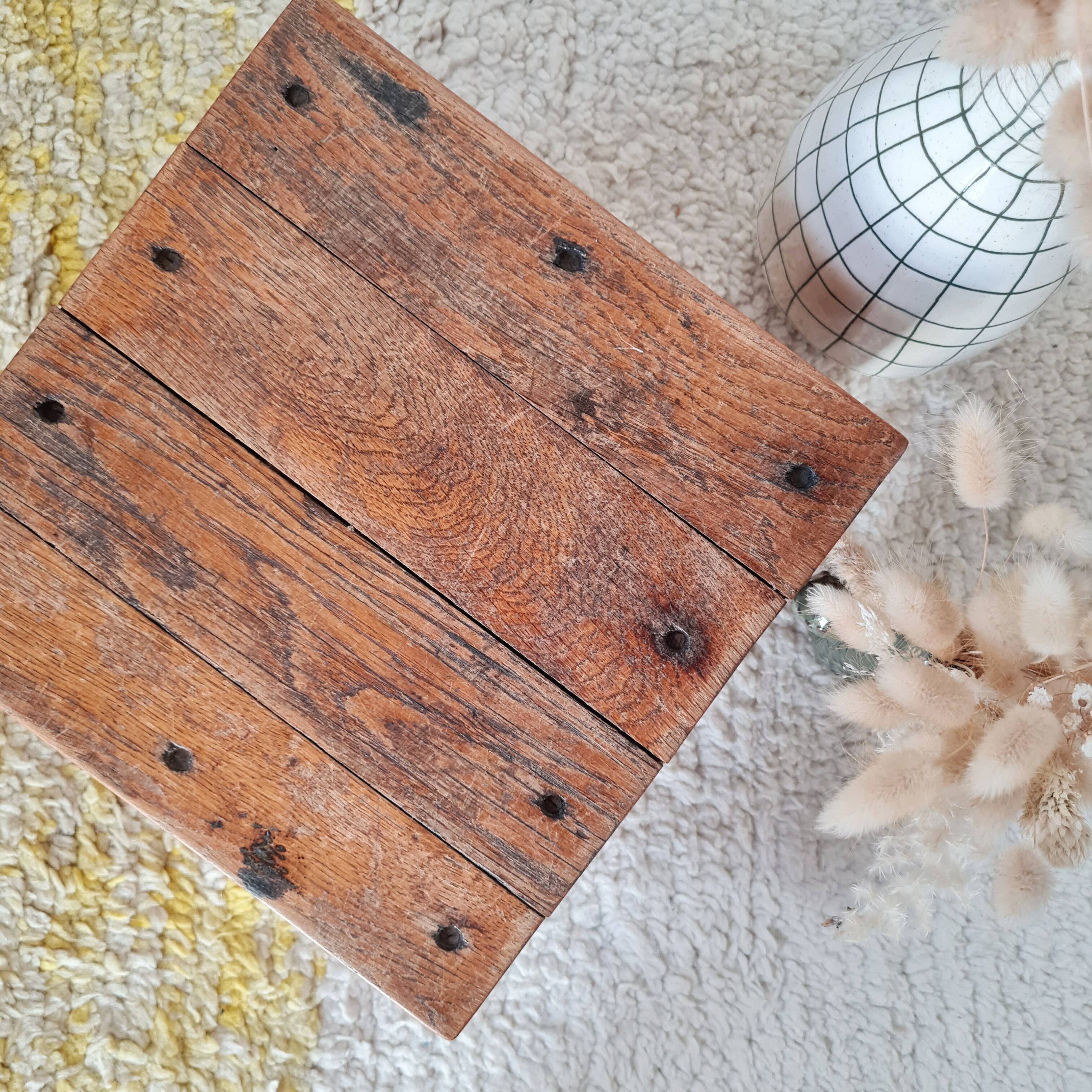 Mini banc de métier ou repose-pieds vintage