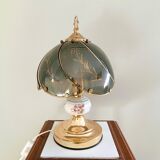 Tiffany style table lamp