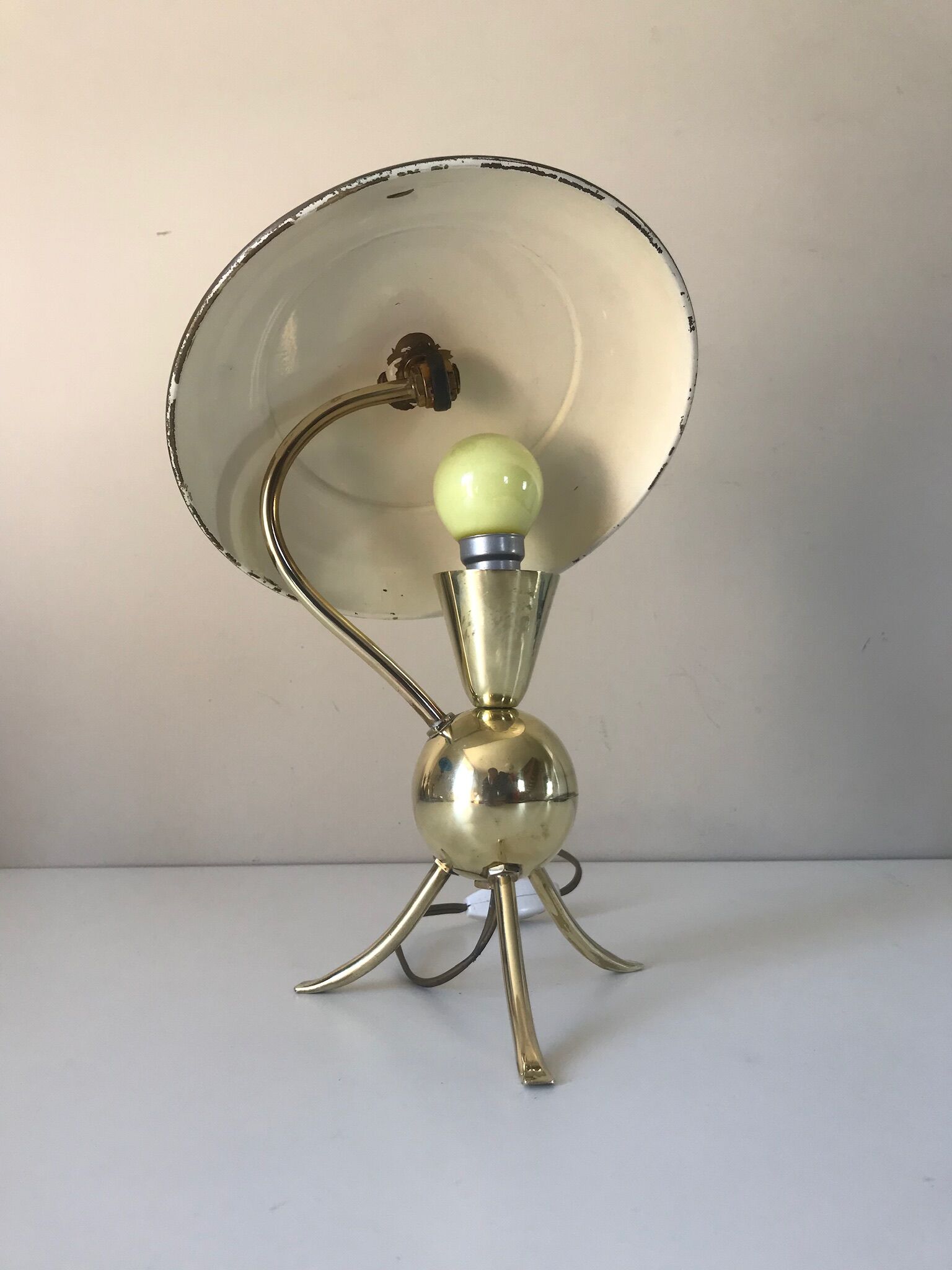 Brass tripod lamp 60's